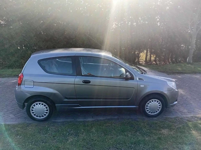 Chevrolet aveo 1.2 16v ls , hjl-43-l - afbeelding 2 van  14
