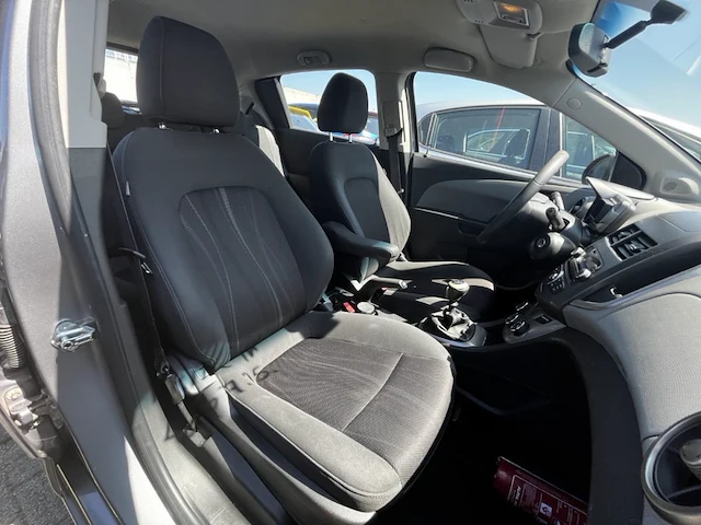 Chevrolet aveo 1.2i lt 86, 2013 - afbeelding 14 van  27