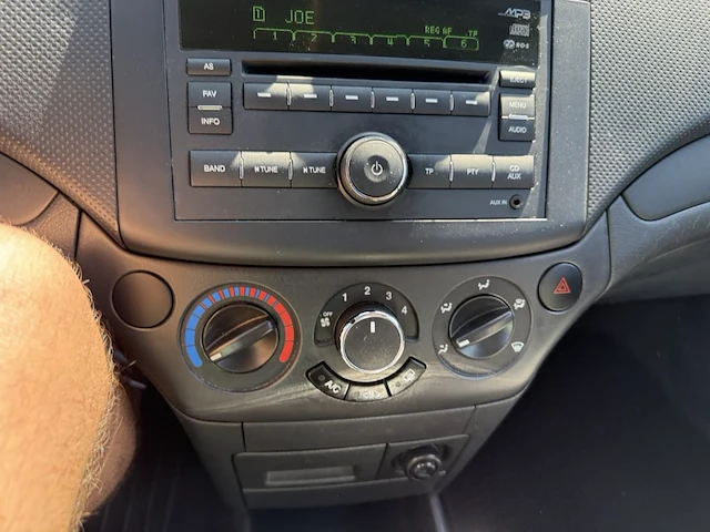 Chevrolet aveo,2009 - afbeelding 2 van  26