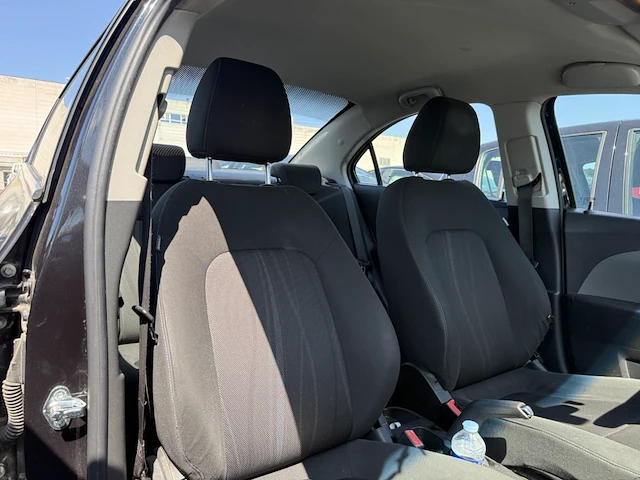 Chevrolet aveo,2013 - afbeelding 18 van  27