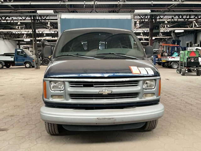 Chevrolet bus 2500 bedrijfswagen - afbeelding 10 van  16