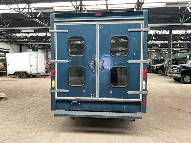 Chevrolet bus 2500 bedrijfswagen - afbeelding 13 van  16