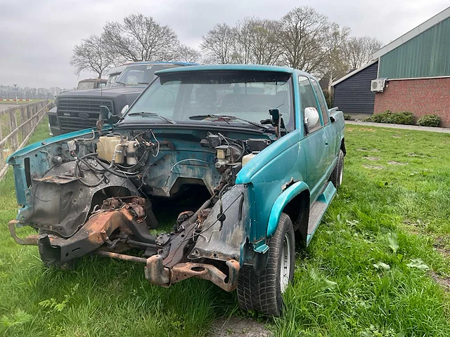 Chevrolet c1500 personenauto - afbeelding 1 van  12