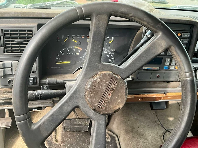 Chevrolet c1500 personenauto - afbeelding 11 van  12