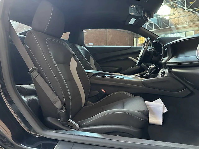 Chevrolet camaro 1lt 2.0l l4 f dohc 16v 275pk 2019 - afbeelding 33 van  37