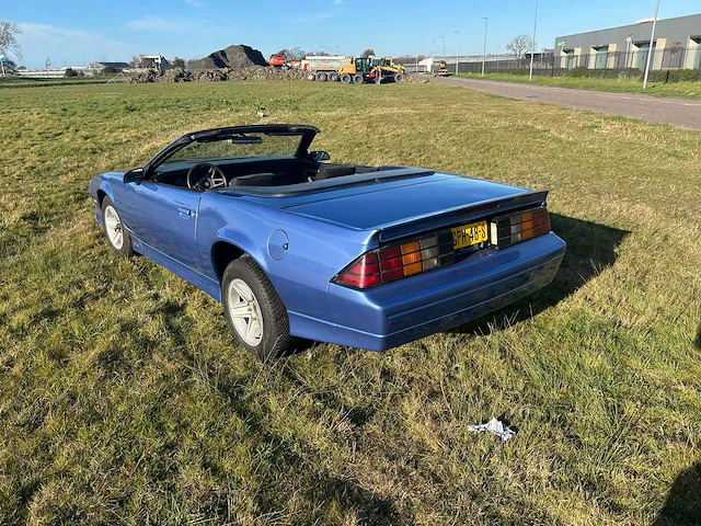 Chevrolet camaro iroc z28 convertible - afbeelding 11 van  16