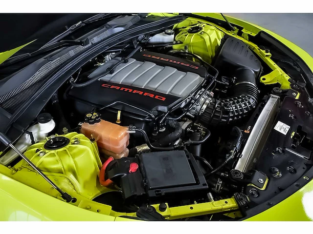 Chevrolet camaro lt1 coupe 6,2l v8 - 2021 - afbeelding 10 van  113