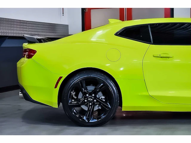 Chevrolet camaro lt1 coupe 6,2l v8 - 2021 - afbeelding 29 van  113