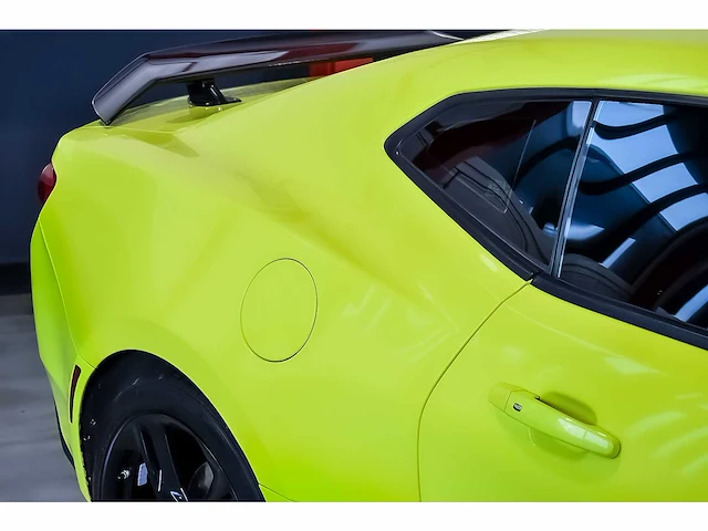 Chevrolet camaro lt1 coupe 6,2l v8 - 2021 - afbeelding 30 van  113