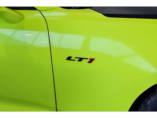 Chevrolet camaro lt1 coupe 6,2l v8 - 2021 - afbeelding 33 van  113