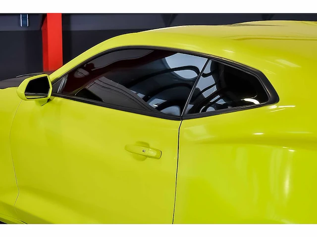 Chevrolet camaro lt1 coupe 6,2l v8 - 2021 - afbeelding 67 van  113