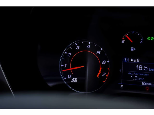 Chevrolet camaro lt1 coupe 6,2l v8 - 2021 - afbeelding 96 van  113