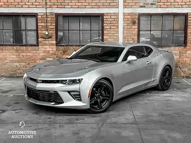 Chevrolet camaro rs coupe 275pk 2017 - afbeelding 1 van  52