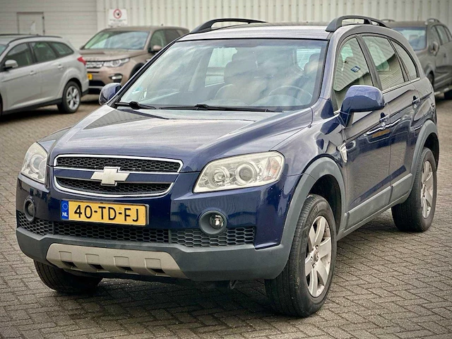 Chevrolet captiva 2.4 intro edition 2wd, 40-td-fj - afbeelding 1 van  14