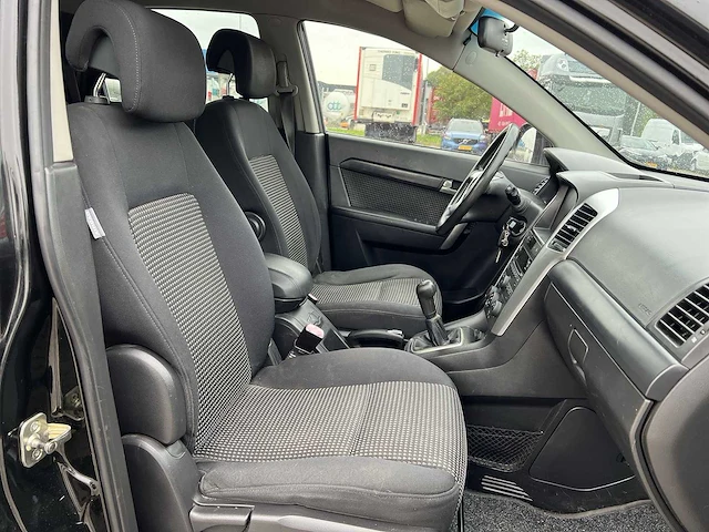 Chevrolet captiva 2.4i style 2wd 2008 | 17-ghn-5 - afbeelding 21 van  28