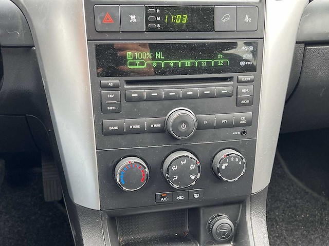 Chevrolet captiva 2.4i style 2wd 2008 | 17-ghn-5 - afbeelding 13 van  28