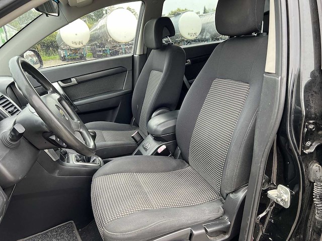 Chevrolet captiva 2.4i style 2wd 2008 | 17-ghn-5 - afbeelding 23 van  28
