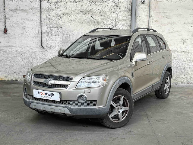 Chevrolet captiva 3.2i executive 230pk 2007, 93-xd-sl - afbeelding 34 van  41