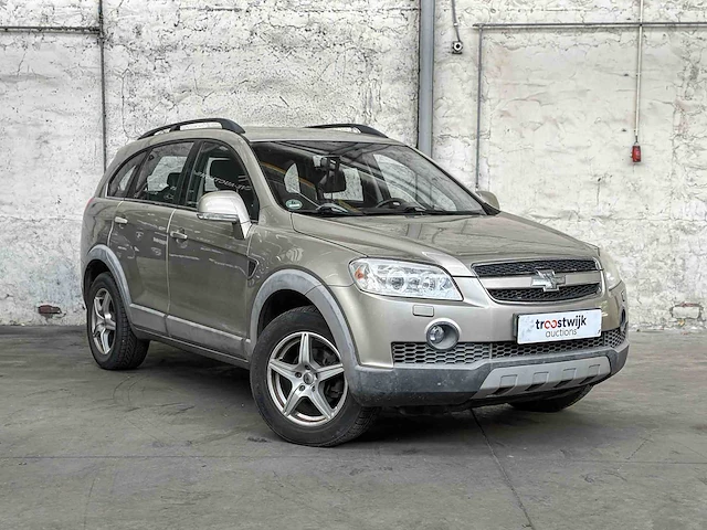 Chevrolet captiva 3.2i executive 230pk 2007, 93-xd-sl - afbeelding 39 van  41