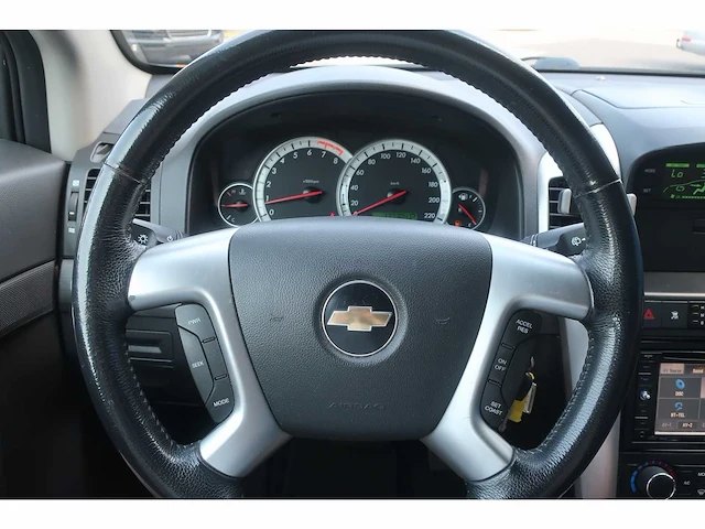 Chevrolet captiva 3.2i executive, 60-zg-xl - afbeelding 12 van  15