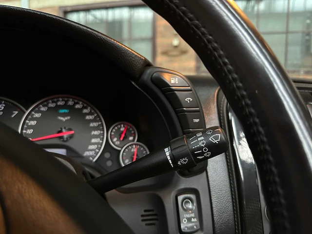 Chevrolet corvette 6.2 v8 376cu convertible 437pk 2008 youngtimer - afbeelding 20 van  40