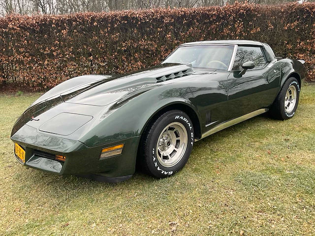 Chevrolet corvette oldtimer - afbeelding 1 van  31