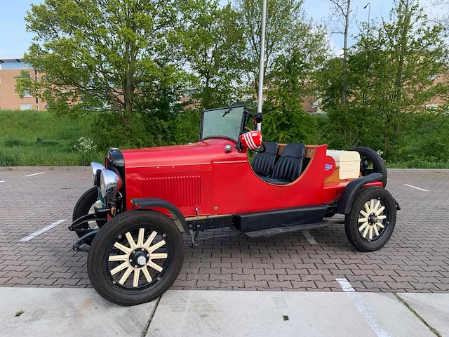 Chevrolet fisher body 1920 sport uniek. 6790 - afbeelding 1 van  48