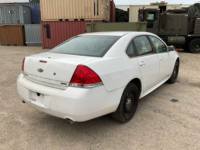 Chevrolet impala personenauto - afbeelding 10 van  14