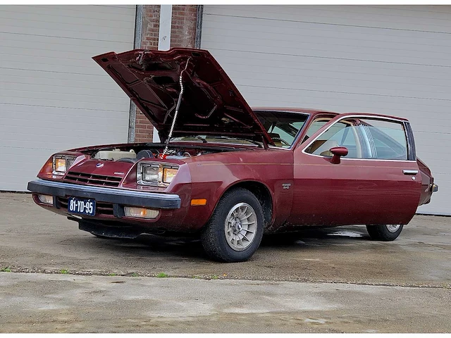 Chevrolet monza 2+2 140, 81-yd-95 - afbeelding 30 van  42