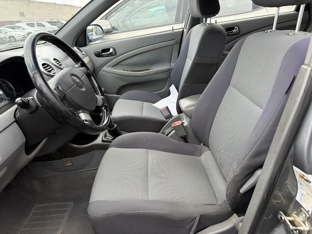 Chevrolet nubira,2010 - afbeelding 26 van  28