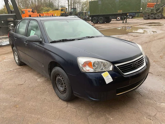 Chevrolet sedan malibu ls personenauto - afbeelding 2 van  14
