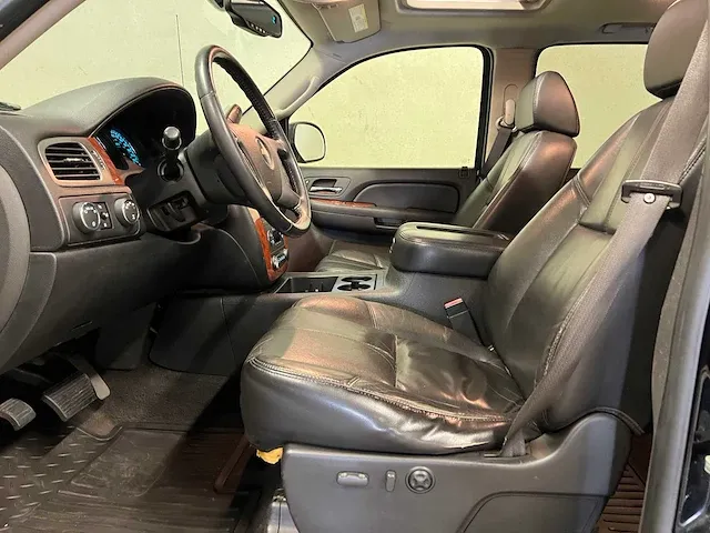 Chevrolet silverado 5.3 v8 4x4 lpg 324pk 2007 -youngtimer- - afbeelding 35 van  68