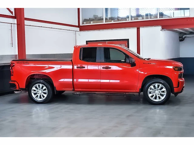 Chevrolet silverado c1500 quad cab pick up truck 4,3l v6 - 2020 - afbeelding 8 van  81