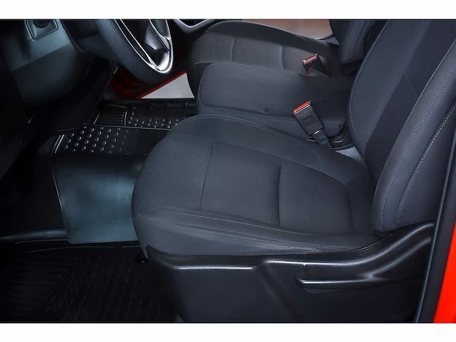 Chevrolet silverado c1500 quad cab pick up truck 4,3l v6 - 2020 - afbeelding 52 van  81