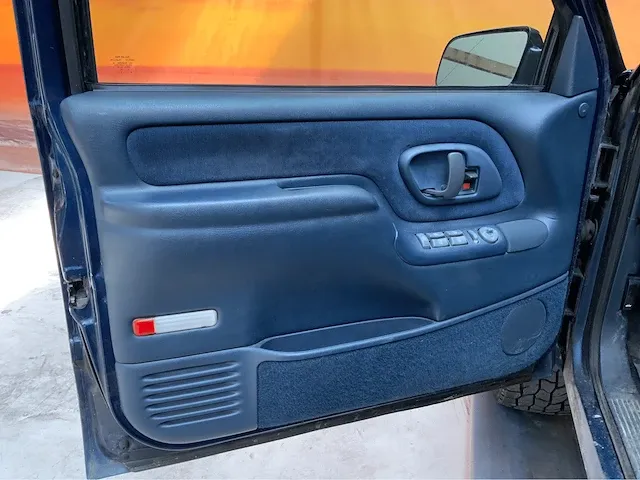 Chevrolet suburban 1996 - afbeelding 13 van  51