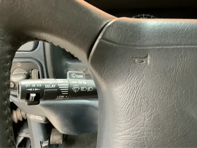 Chevrolet suburban 1996 - afbeelding 20 van  51