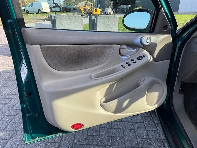 Chevrolet usa - alero - 3.4 v6 sc - personenauto - afbeelding 3 van  29