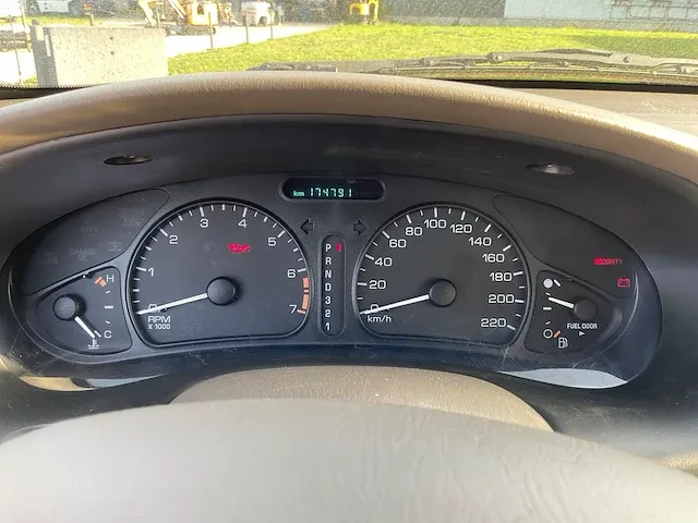 Chevrolet usa - alero - 3.4 v6 sc - personenauto - afbeelding 7 van  29