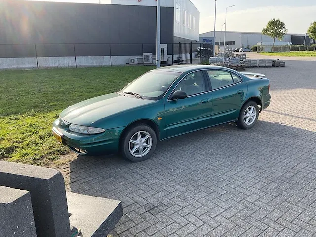 Chevrolet usa - alero - 3.4 v6 sc - personenauto - afbeelding 23 van  29