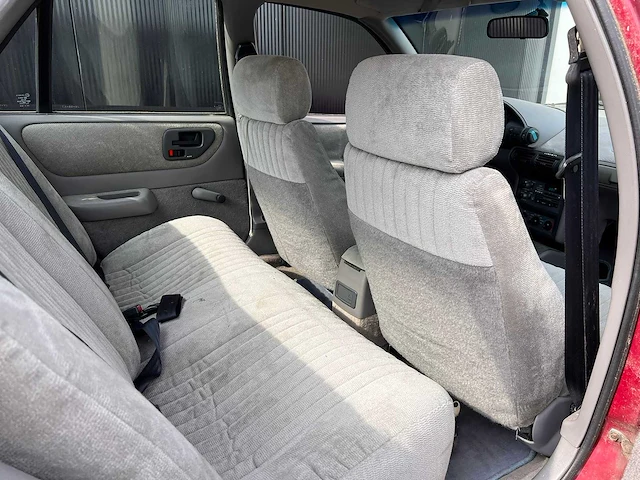 Chevrolet usa - corsica (1995) - afbeelding 11 van  17