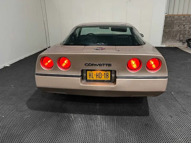 Chevrolet usa - corvette - 5.7 coupé inj. - 1984 - oldtimer - afbeelding 25 van  26