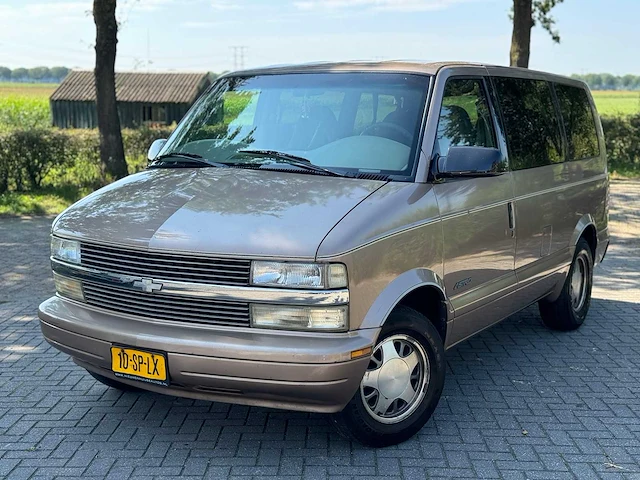 Chevrolet usa astro van 4.3 v6 ijskoude airco 10-sp-lx - afbeelding 1 van  16