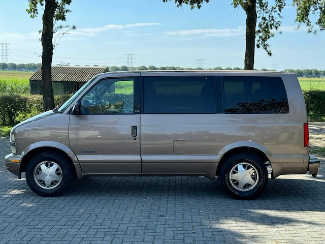 Chevrolet usa astro van 4.3 v6 ijskoude airco 10-sp-lx - afbeelding 9 van  16