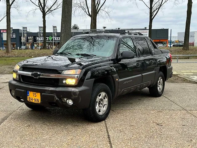 Chevrolet usa avalanche 5.3 1500 automaat, 15-bh-nn - afbeelding 1 van  11