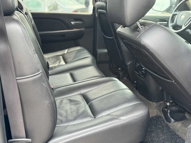 Chevrolet usa avalanche 5.3 v8 4wd euro 5 grijs kenteken 2010 3-vkh-08 - afbeelding 3 van  16