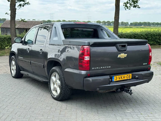 Chevrolet usa avalanche 5.3 v8 4wd euro 5 grijs kenteken 2010 3-vkh-08 - afbeelding 10 van  16
