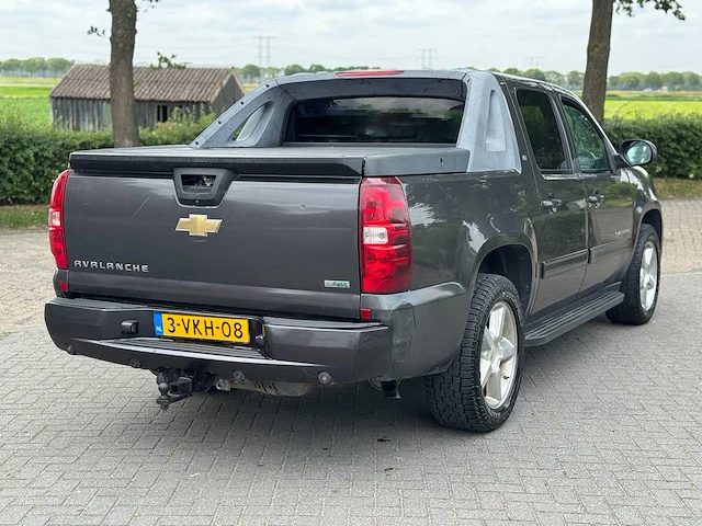 Chevrolet usa avalanche 5.3 v8 4wd euro 5 grijs kenteken 2010 3-vkh-08 - afbeelding 12 van  16