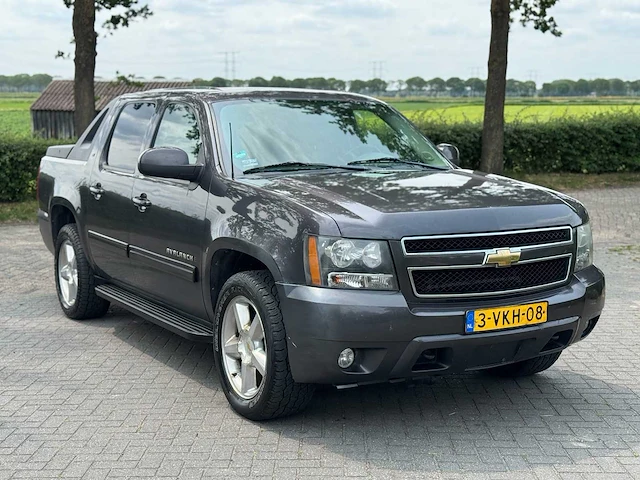 Chevrolet usa avalanche 5.3 v8 4wd euro 5 grijs kenteken 2010 3-vkh-08 - afbeelding 14 van  16