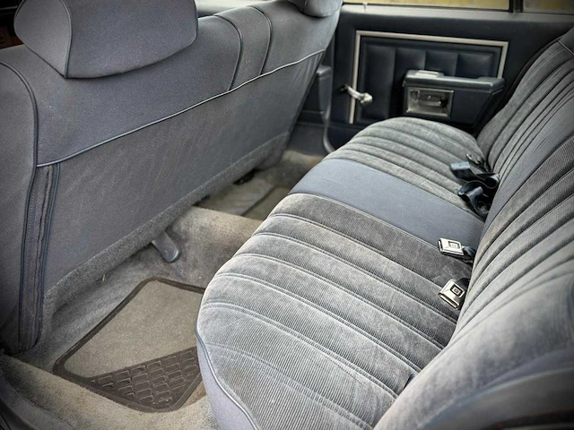 Chevrolet usa caprice classic sedan 5.0 v8 tl-08-sv - afbeelding 10 van  16