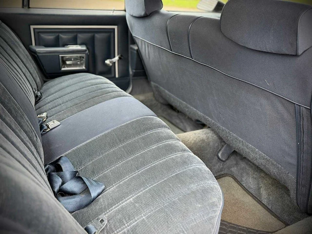 Chevrolet usa caprice classic sedan 5.0 v8 tl-08-sv - afbeelding 13 van  16